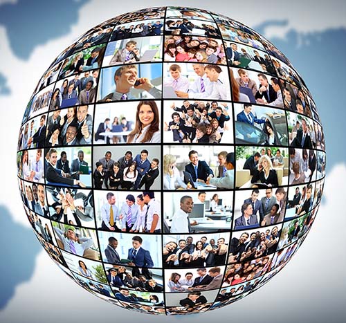 Un globo constituido de muchas fotografías de personas de distintos lugares del planeta Tierra ilustra el tema Señales dándose hoy día en judíos y gentiles, en apocalipsis.or.